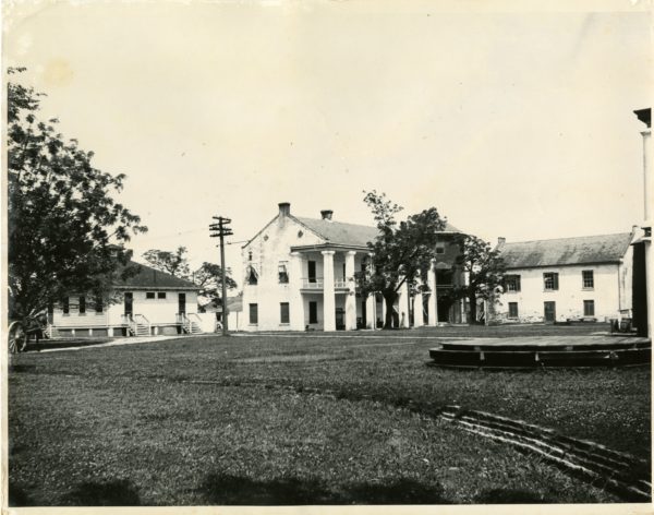 Jackson Barracks, louisiana national guard foundation, lang museum